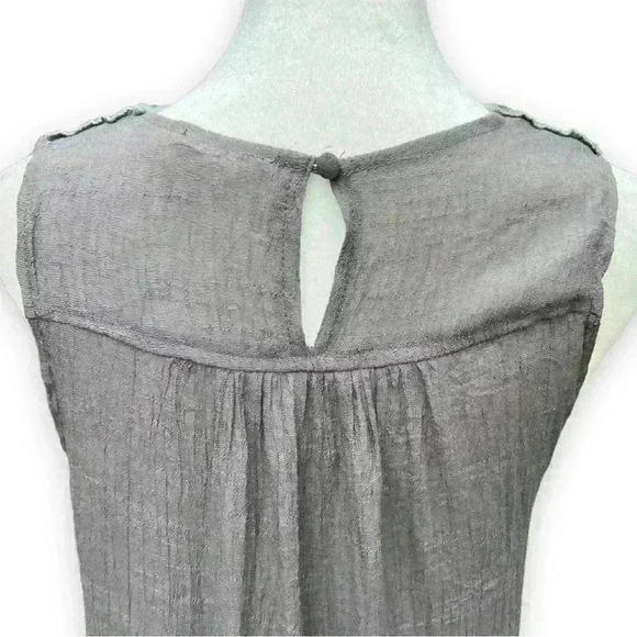 Entro gray sleeveless lightweight gauze top with lace size M - Picture 7 of 8